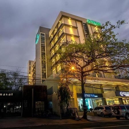 Sequoia Hotel Quezon City Esterno foto