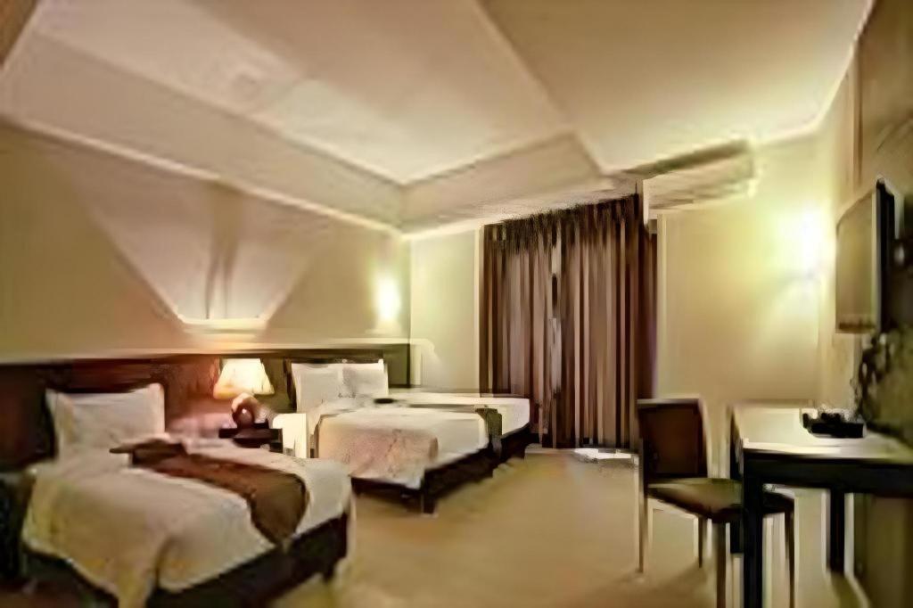 Sequoia Hotel Quezon City Esterno foto